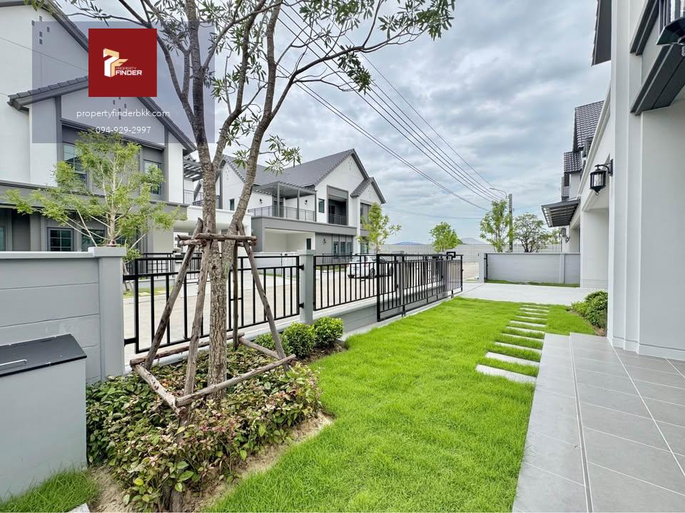 ขายบ้านเดี่ยวโครงการเซนโทร บางนา ( Centro Bangna ) ขนาด 62 ตร.ว. บ้านเลขที่ผลรวมดี เสริมมงคล อยู่แล้วรวย