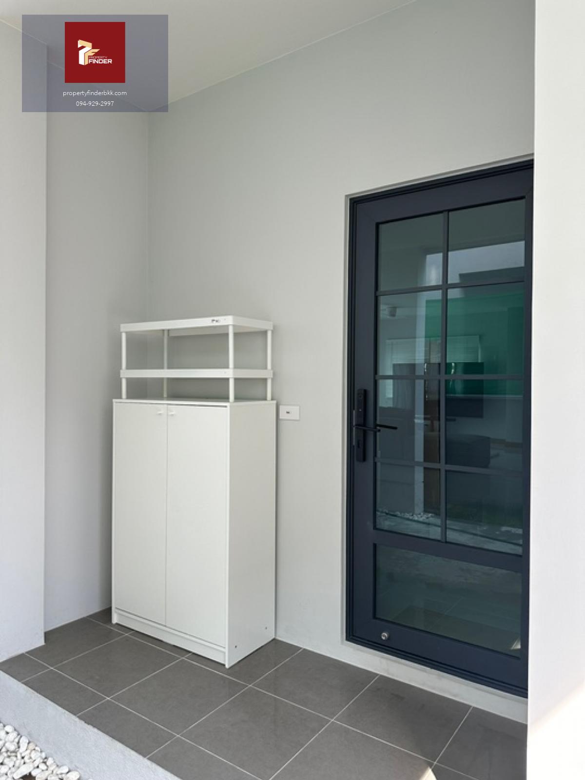 RL-105 ขาย / ให้เช่า บ้านเดี่ยว เซนโทร บางนา ( Centro Bangna )ขนาด 58 ตร.ว. พร้อมอยู่ ตกแต่งครบ Pet Friendly