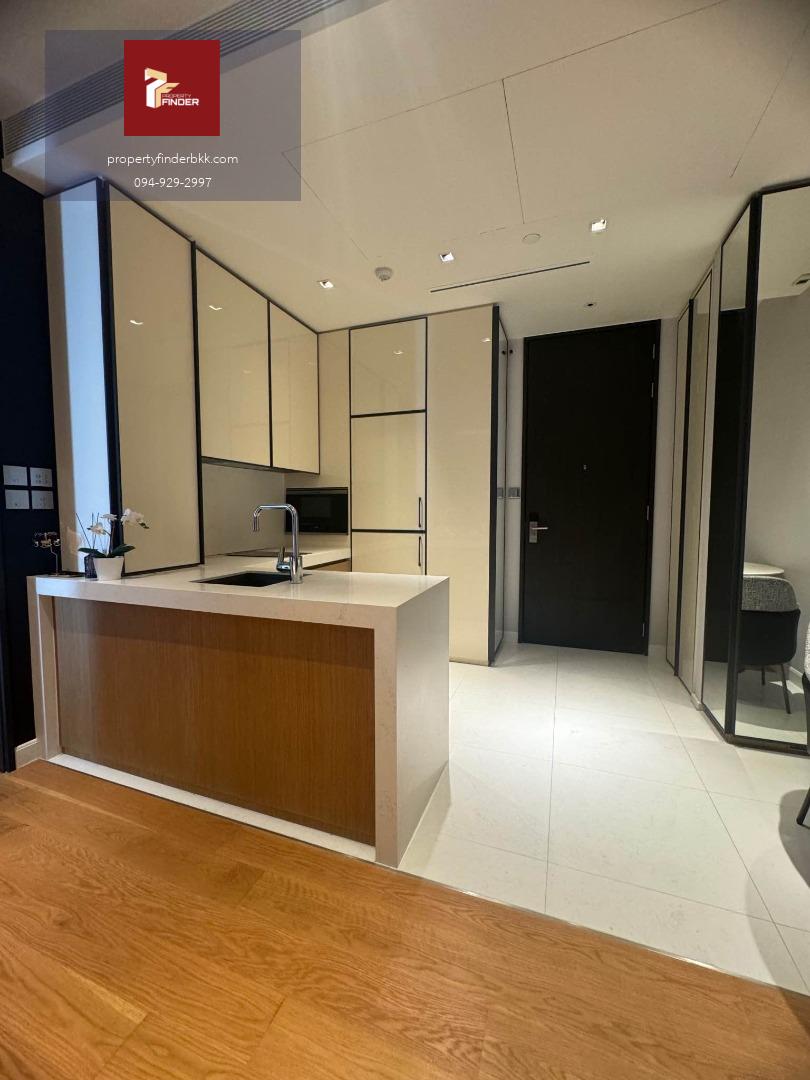 DT-9222 BEATNIQ Sukhumvit 32 ให้เช่าคอนโด Super Luxury ใจกลางสุขุมวิท 32 ดีไซน์หรูหรา   1 ห้องนอน 1 ห้องน้ำ ขนาด 60 ตร.ม. ชั้น  27 💰 ค่าเช่าเพียง 60,000 บาท/เดือน สัญญาขั้นต่ำ 1 ปี | ค่าประกัน 2 เดือน | ค่าเช่าล่วงหน้า 1 เดือน เครื่องใช้ไฟฟ้าครบชุด:ทีวี 2